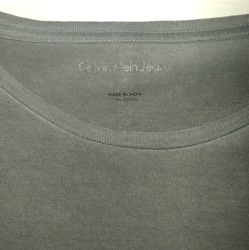 CALVIN KLEIN SHIRT - Picture 2 of 2
